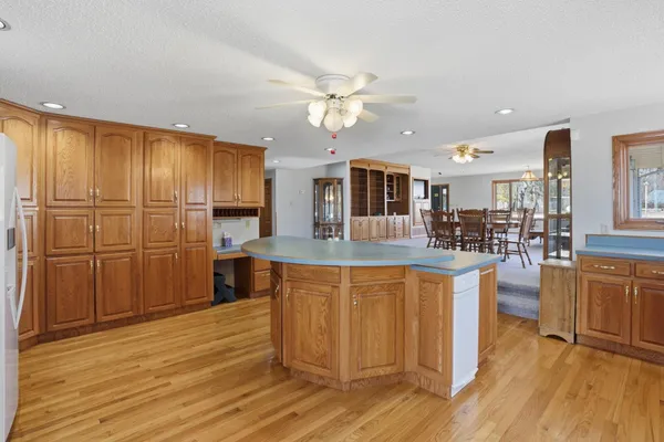 $1,199,000 | 15707 Sandy Beach Road Southeast, Mentor, MN 56736