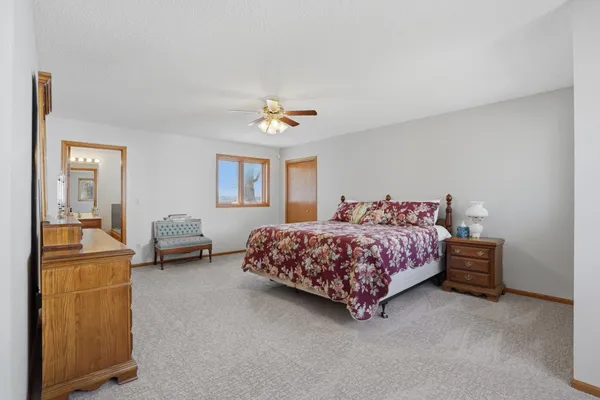 $1,199,000 | 15707 Sandy Beach Road Southeast, Mentor, MN 56736
