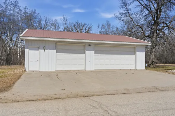 $1,199,000 | 15707 Sandy Beach Road Southeast, Mentor, MN 56736