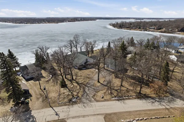 $1,199,000 | 15707 Sandy Beach Road Southeast, Mentor, MN 56736