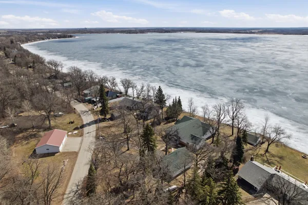 $1,199,000 | 15707 Sandy Beach Road Southeast, Mentor, MN 56736