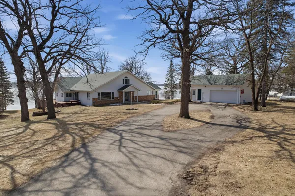 $1,199,000 | 15707 Sandy Beach Road Southeast, Mentor, MN 56736