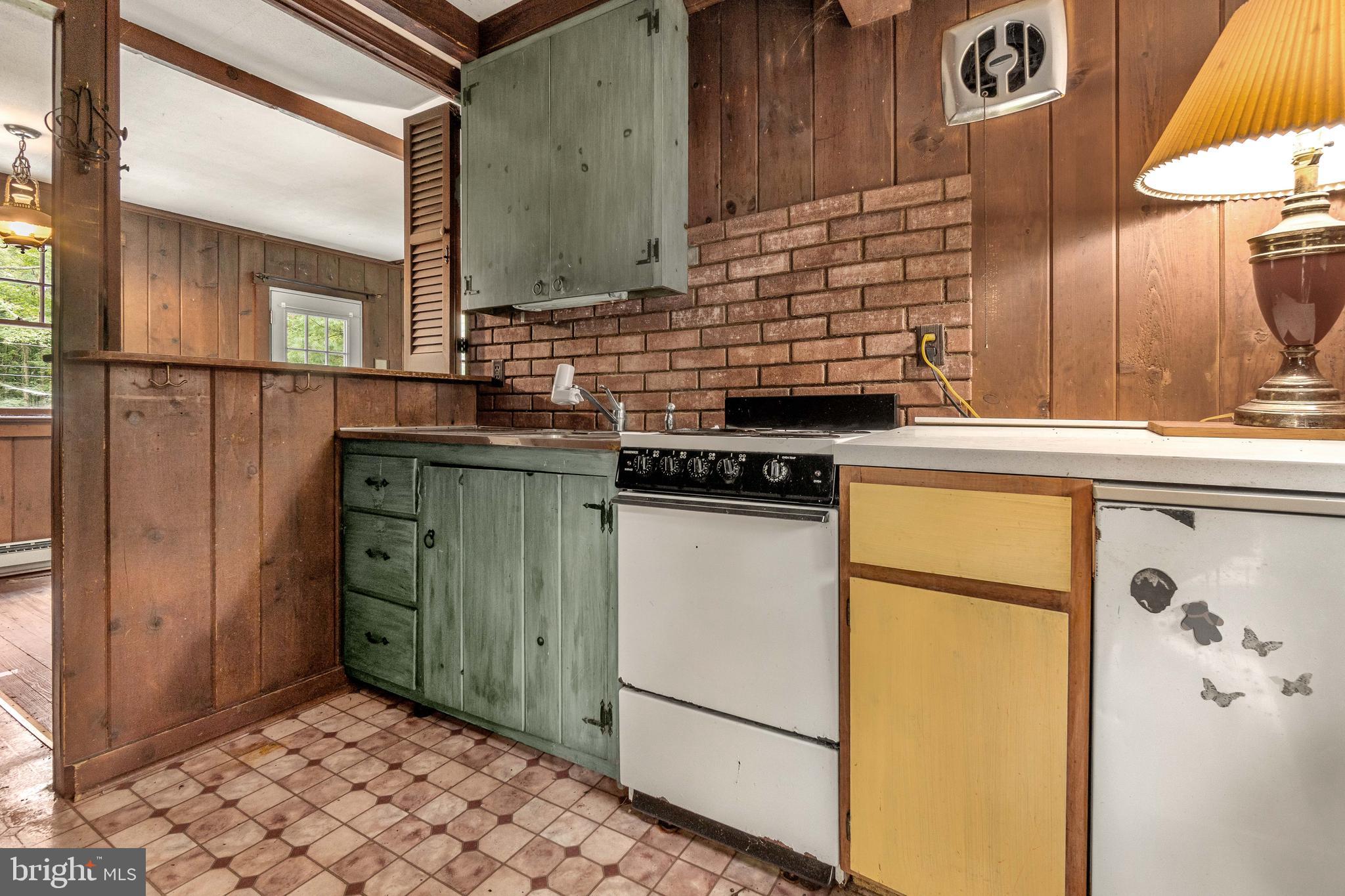 208 Hance Point Road North East, MD 21901 - Photo 9 of 16 Gallery Image 9