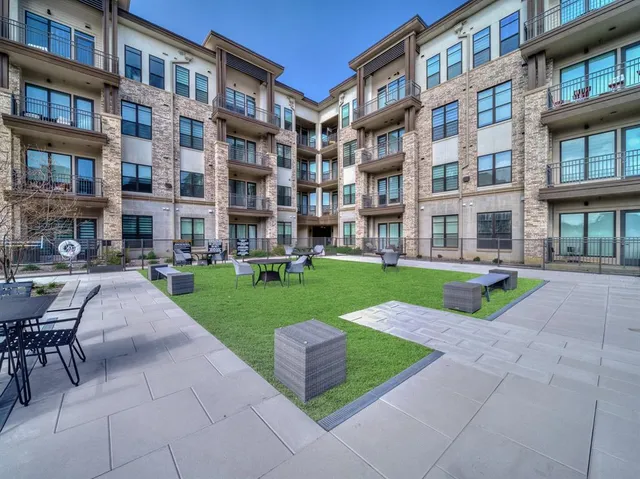 $333,000 | 2700 Old Denton Road, Unit 2218, Carrollton, TX 75007