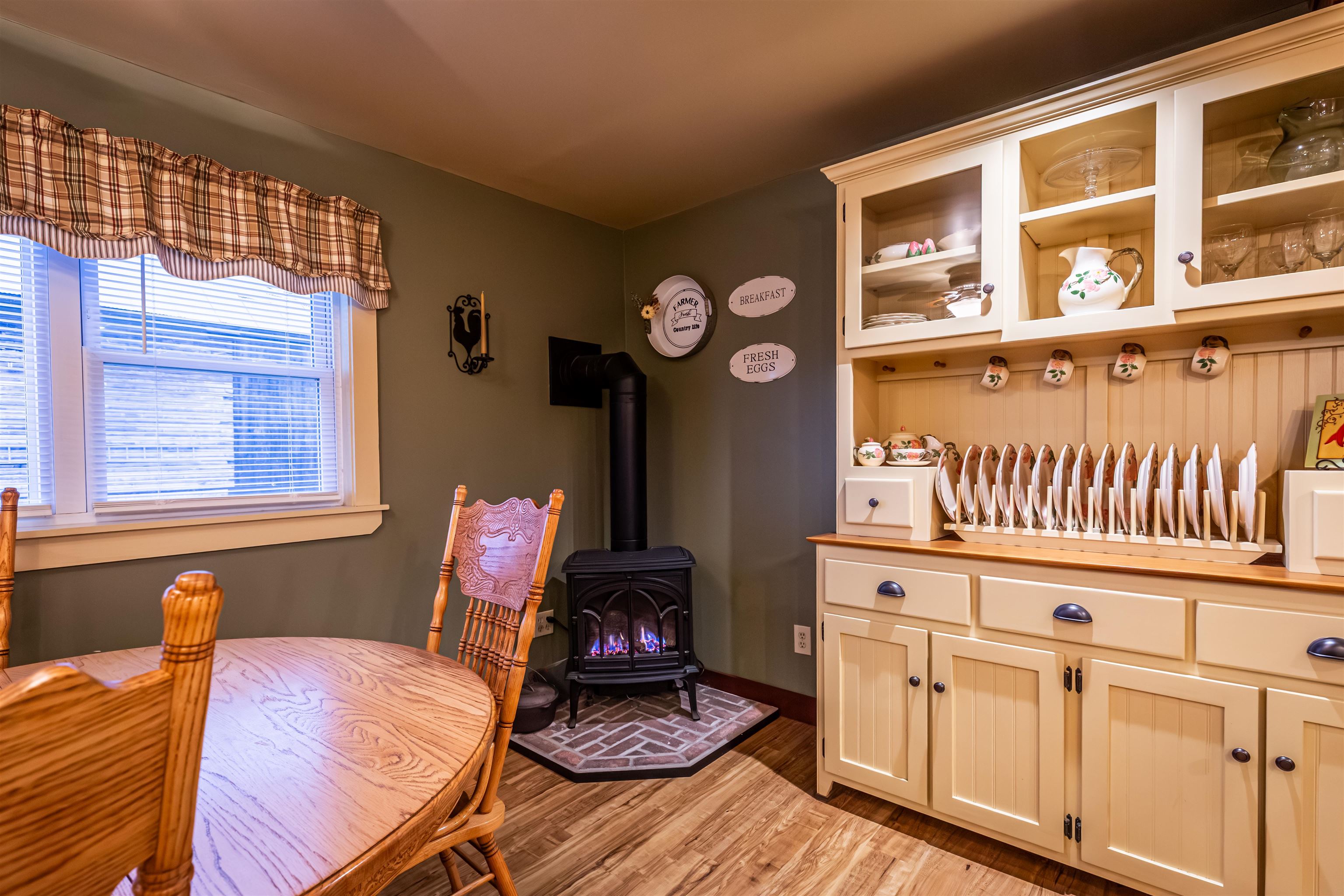 1245 Milan Road Milan, NH 03588 - Photo 11 of 59