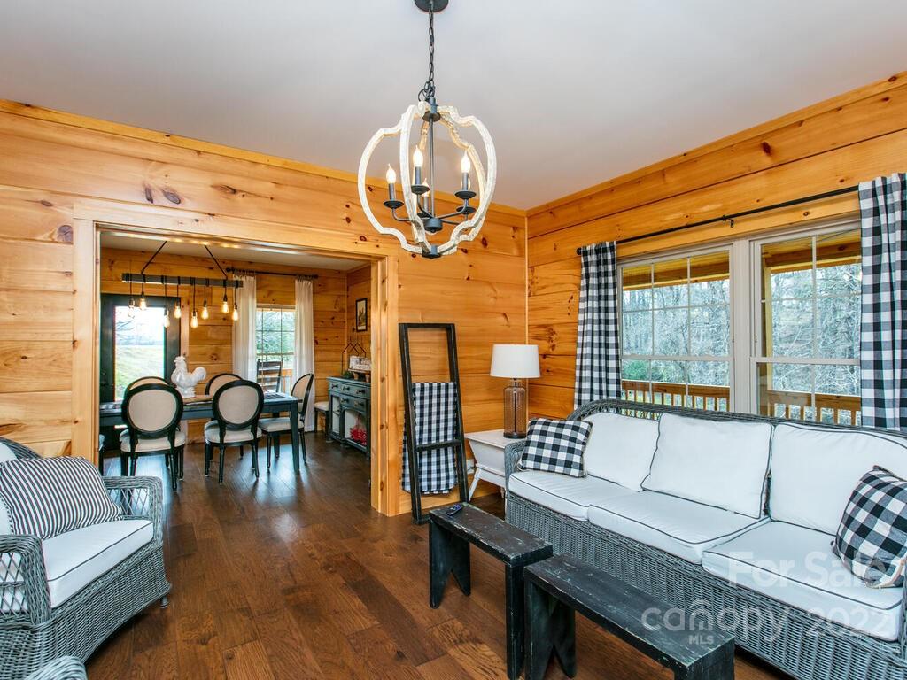 30 Roberts Road Weaverville, NC 28787 - Photo 11 of 33 Gallery Image 11