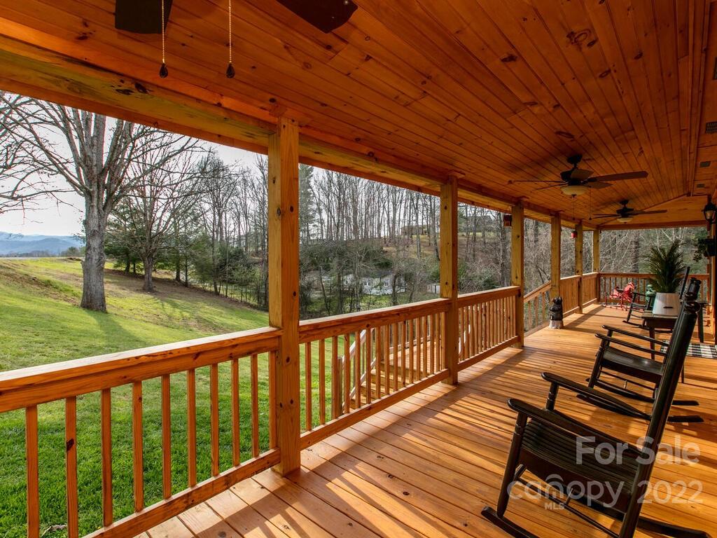 30 Roberts Road Weaverville, NC 28787 - Photo 2 of 33 Gallery Image 2