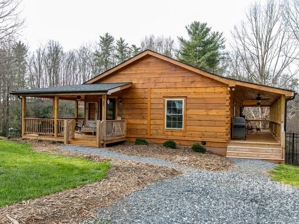 30 Roberts Road Weaverville, NC 28787 - Photo 29 of 33 Gallery Image 29