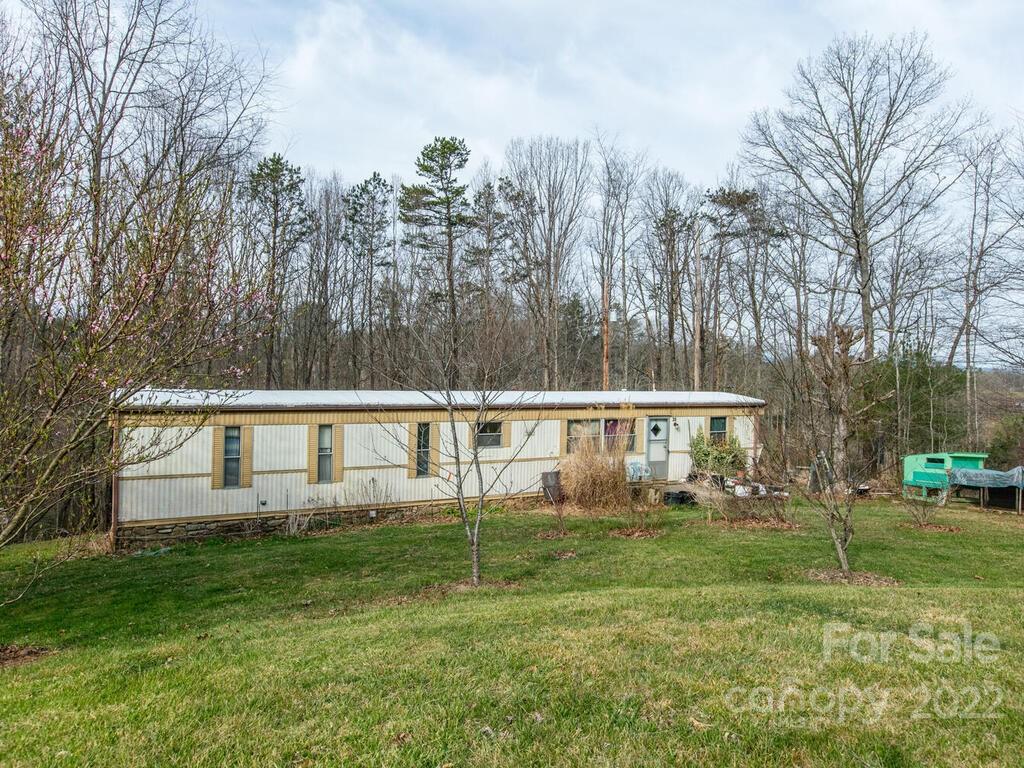 30 Roberts Road Weaverville, NC 28787 - Photo 30 of 33 Gallery Image 30