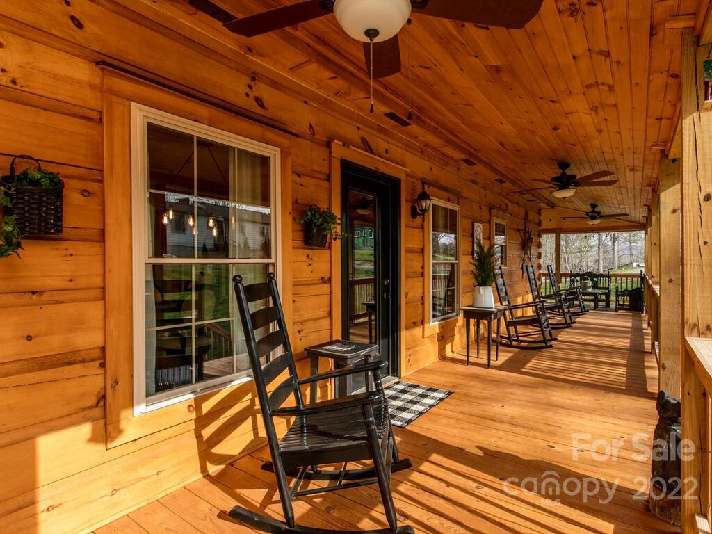 30 Roberts Road Weaverville, NC 28787 - Photo 10 of 33 Gallery Image 10