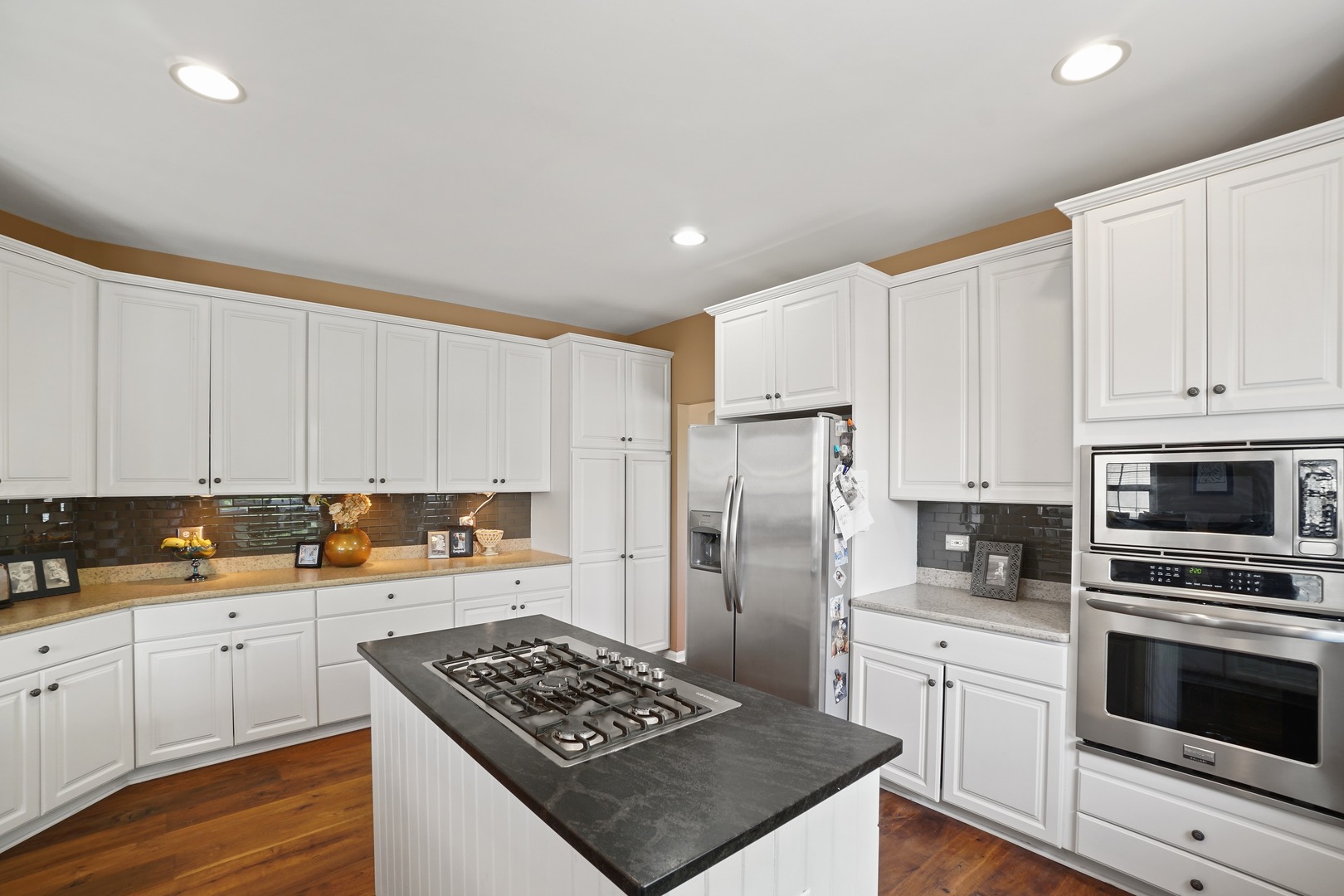 1791 Stanwich Road Vernon Hills, IL 60061 - Photo 3 of 22