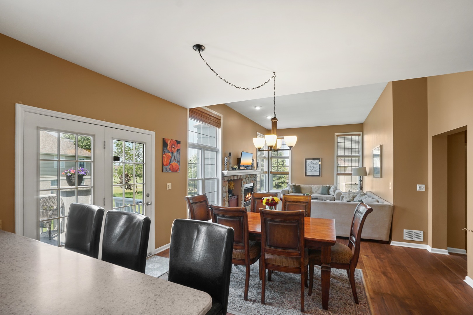 1791 Stanwich Road Vernon Hills, IL 60061 - Photo 4 of 22