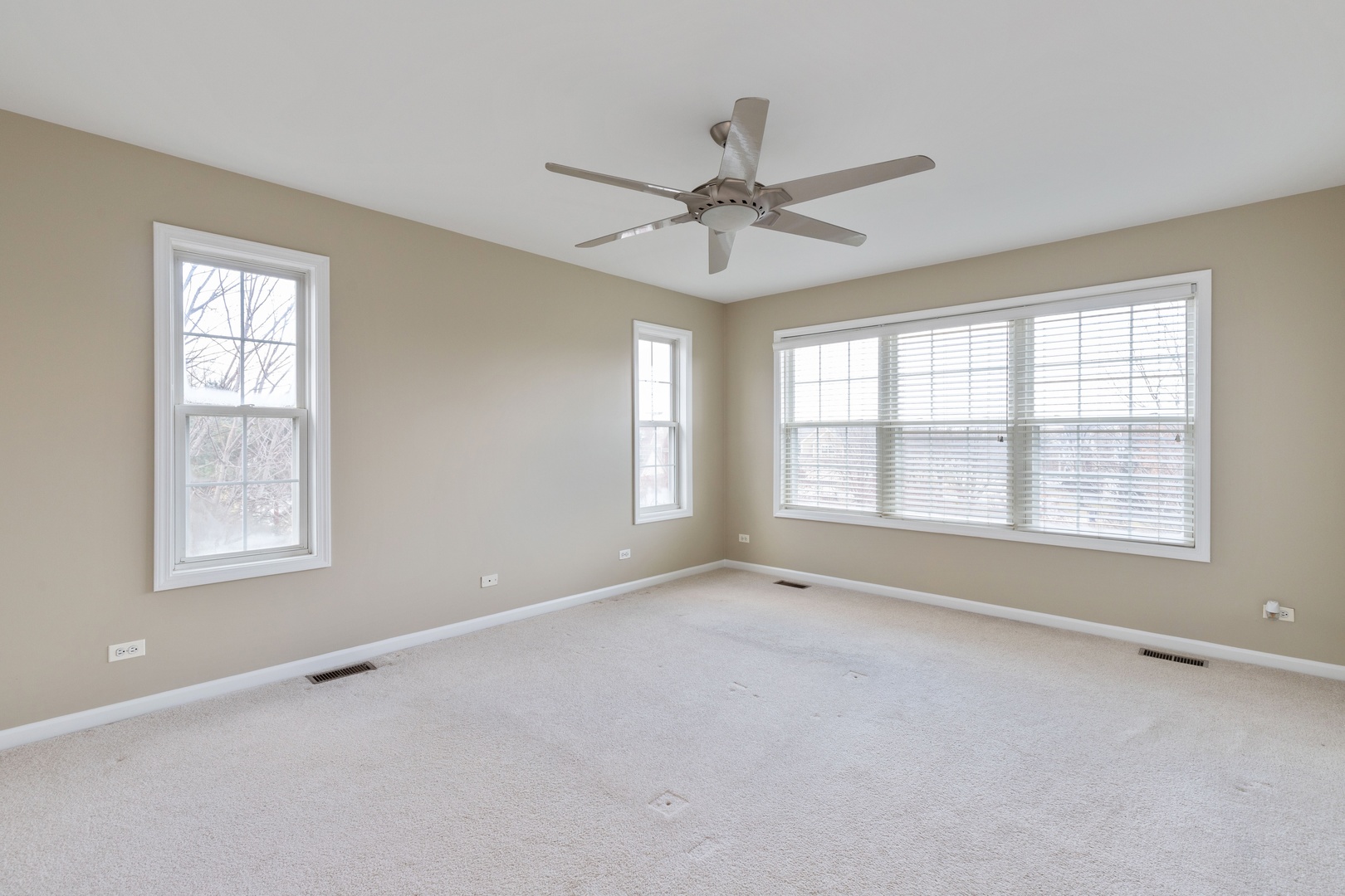 1791 Stanwich Road Vernon Hills, IL 60061 - Photo 10 of 22