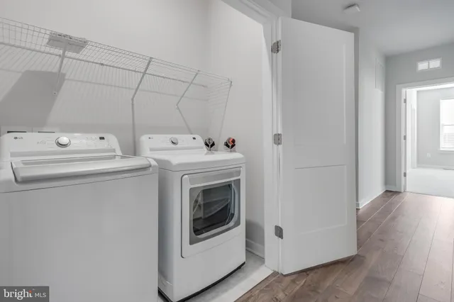 $3,351 | 13505 Sayward Boulevard, Unit 86, Herndon, VA 20171