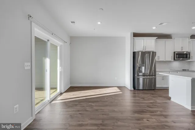 $3,351 | 13505 Sayward Boulevard, Unit 86, Herndon, VA 20171