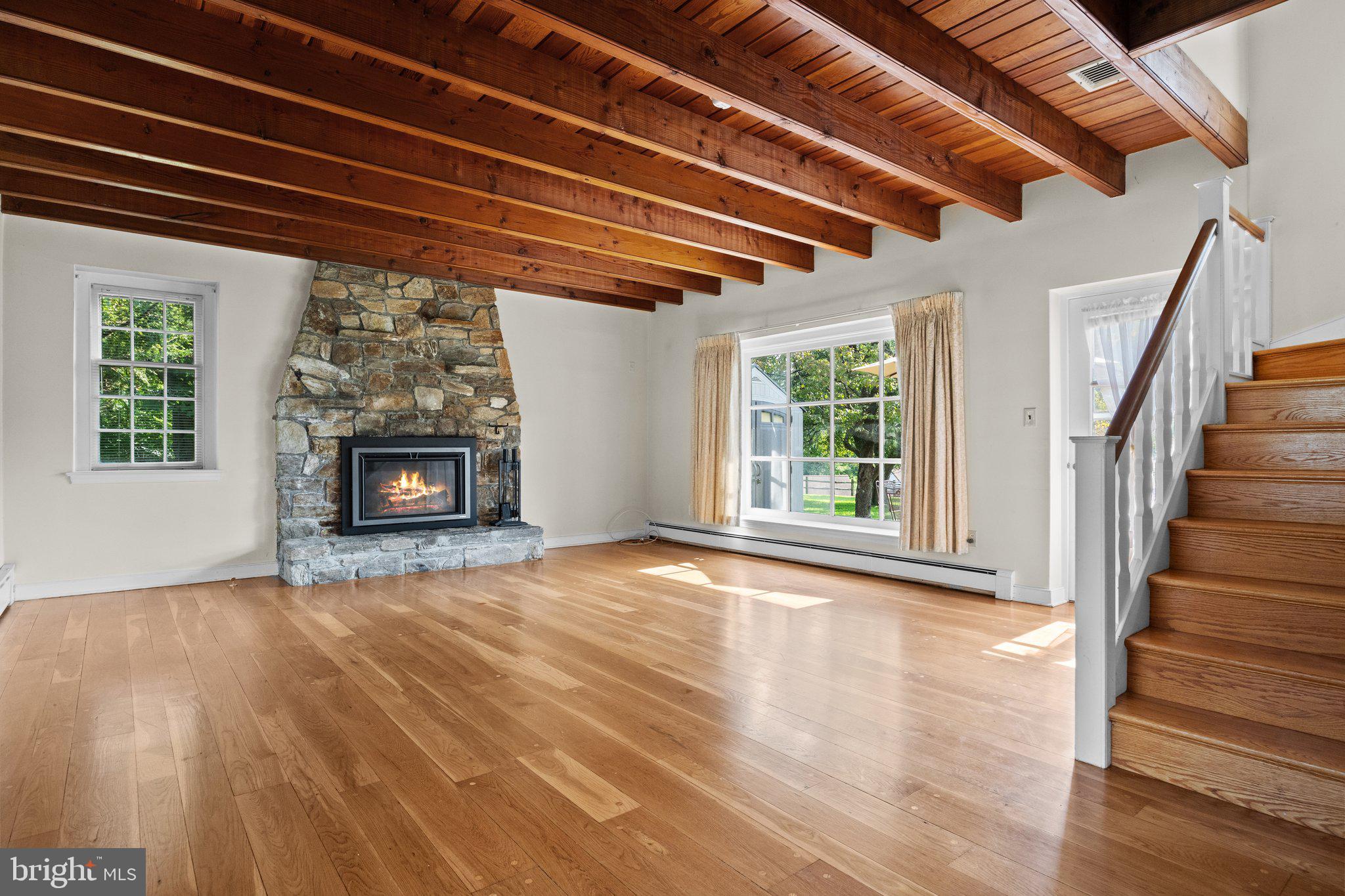 2325 Valley Road Huntingdon Valley, PA 19006 - Photo 7 of 36 Living Room