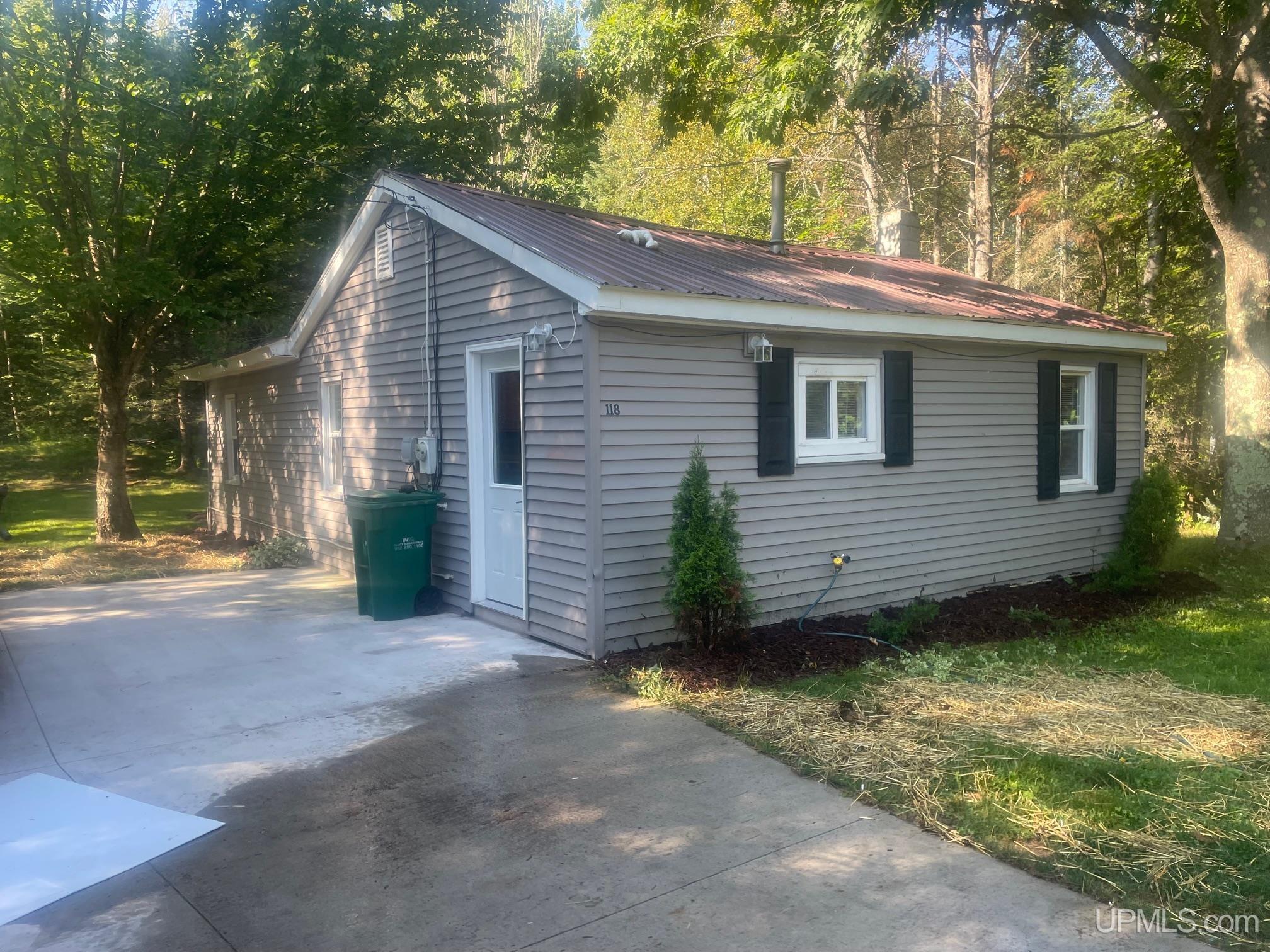 118 Basal Road Marquette, MI 49855 - Photo 1 of 15 Gallery Image 1