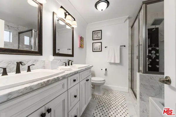 $2,799,000 | 1940 North Western Avenue, Los Angeles, CA 90027