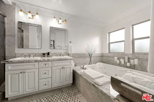 $2,799,000 | 1940 North Western Avenue, Los Angeles, CA 90027