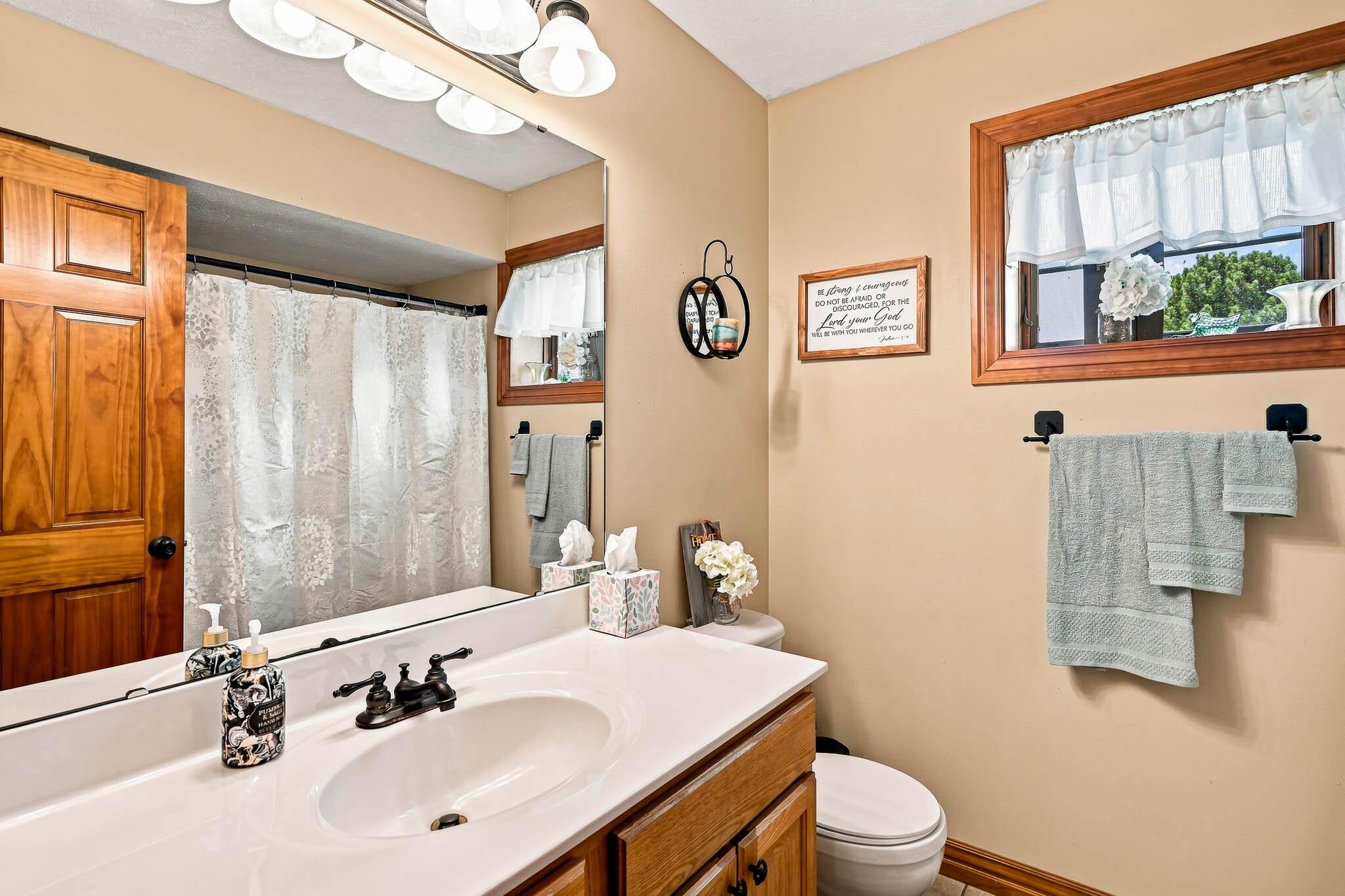 307 Evan Road Billings, MO 65610 - Photo 29 of 60 32-Evan_Rd_028