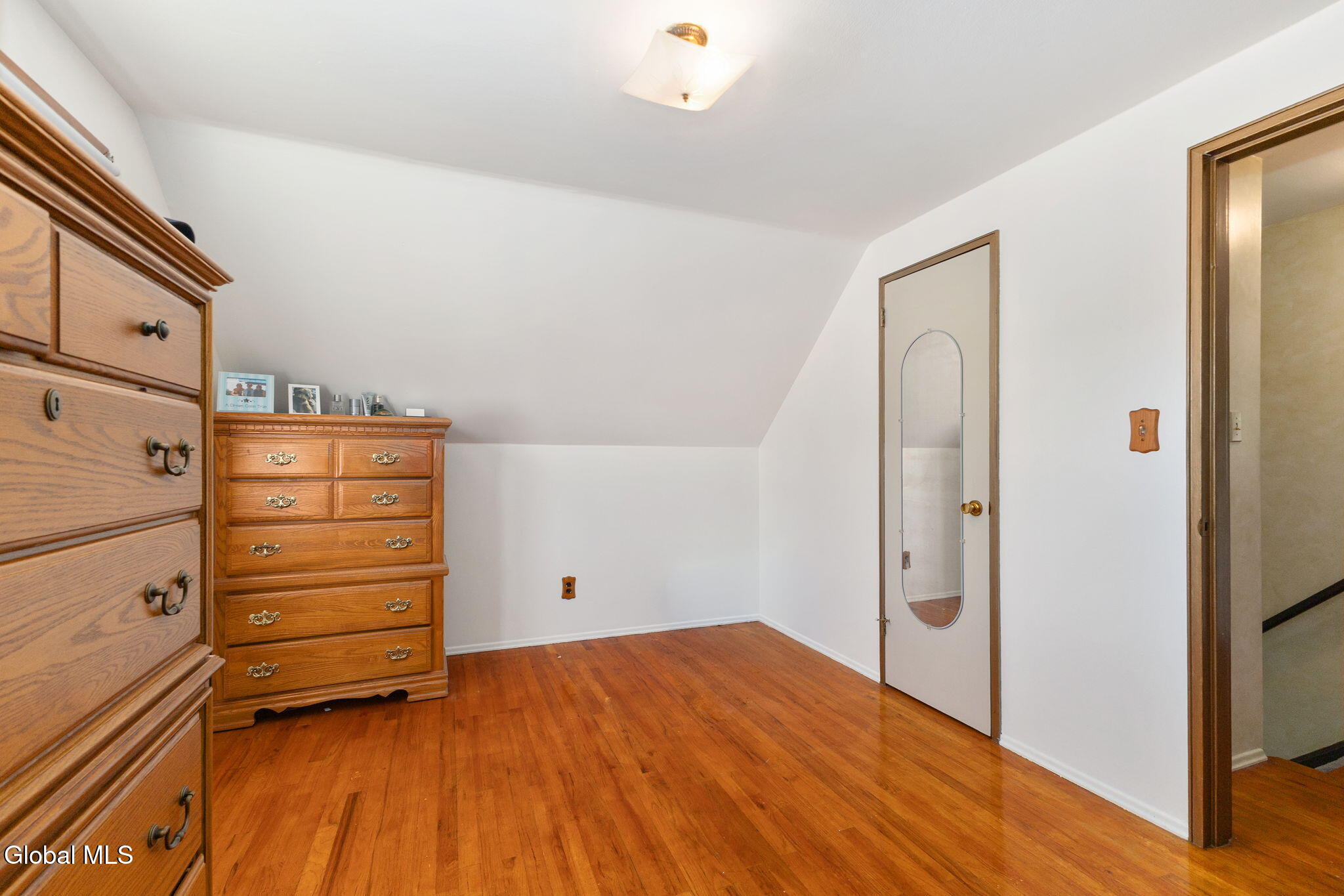 10 Tanglewood Road Colonie, NY 12205 - Photo 23 of 44 23-10TanglewoodRd_23