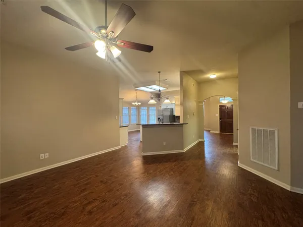 $2,200 | 711 West Clady Drive, Spring, TX 77386
