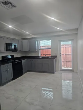$2,200 | 68650 Overseas Highway, Unit 101, Long Key, FL 33001