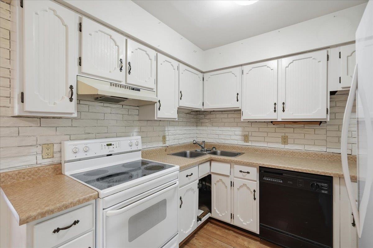 2202 Post Madison, WI 53713 - Photo 9 of 30