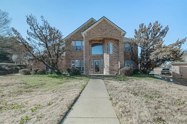 $3,450 | 1360 Shores Boulevard, Rockwall, TX 75087