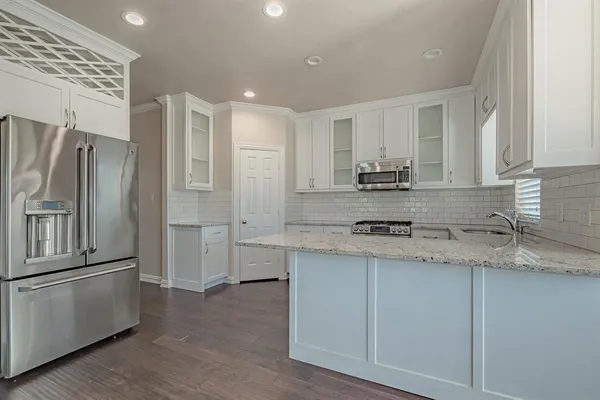 $3,450 | 1360 Shores Boulevard, Rockwall, TX 75087