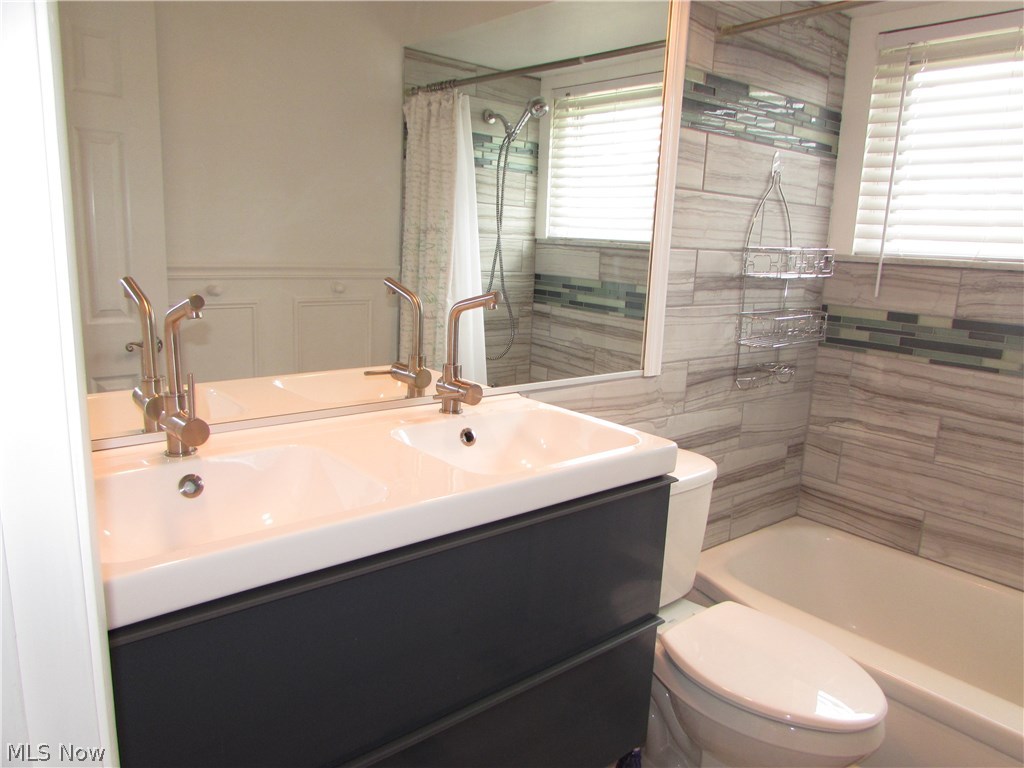 20756 Applegate Road Maple Heights, OH 44137 - Photo 25 of 34 Gallery Image 25