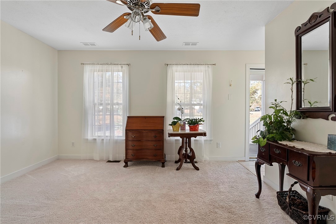 4749 Red Coach Lane Sandston, VA 23150 - Photo 6 of 44
