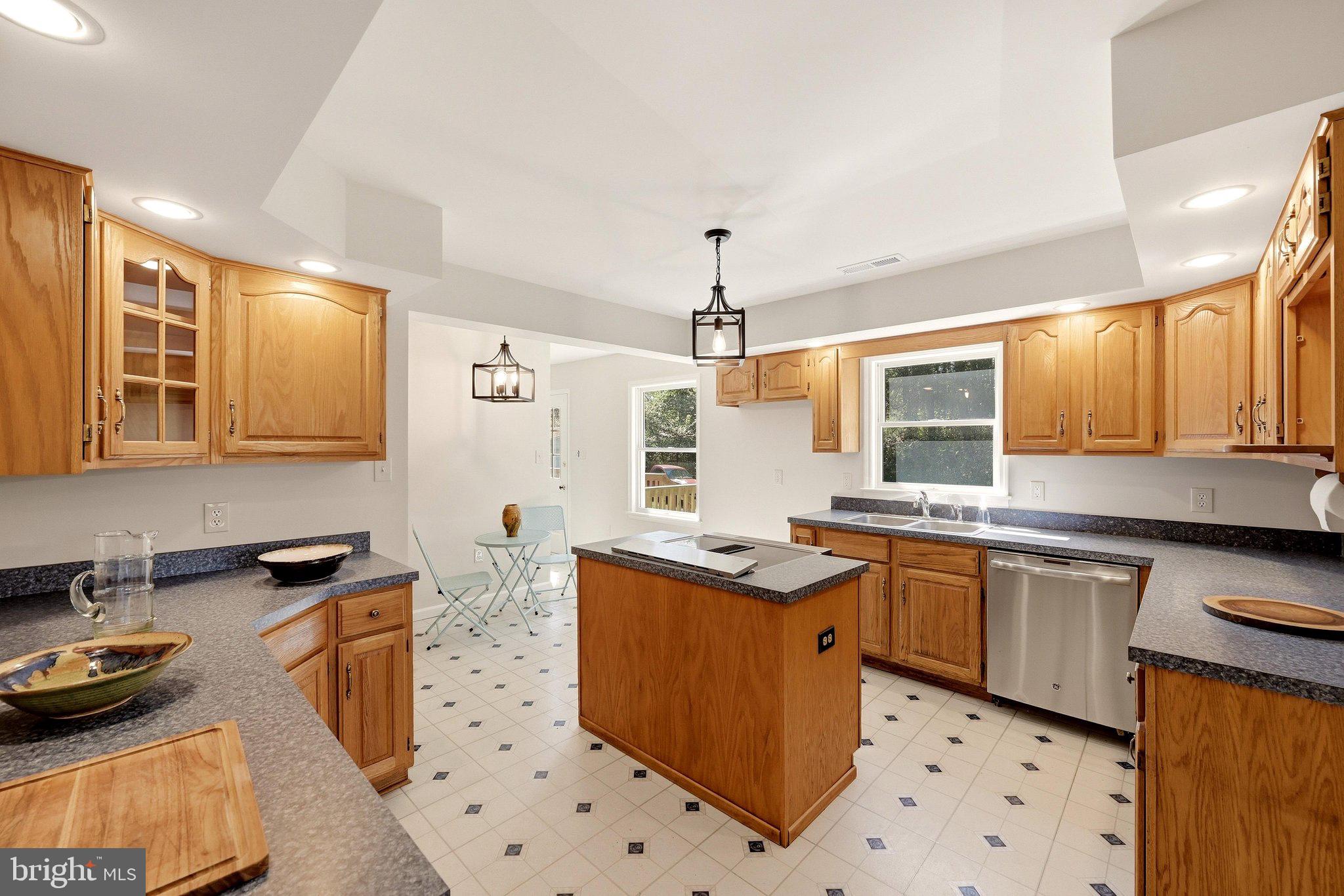 2983 Old Winchester Road Boyce, VA 22620 - Photo 24 of 98 Enjoy cooking in this large kitchen with an island