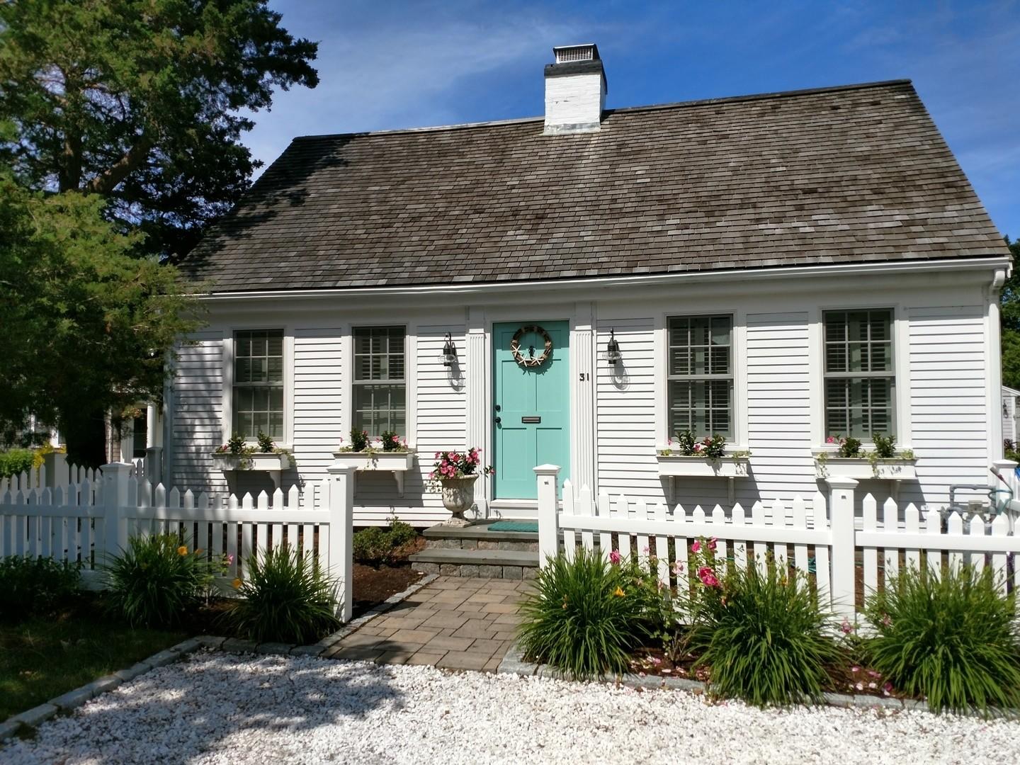 31 Parker Road Osterville, MA 02655 - Photo 1 of 24 Front2
