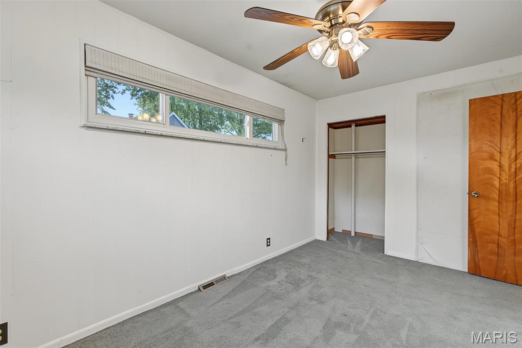 1237 Gerber Road Edwardsville, IL 62025 - Photo 26 of 38 Gallery Image 26