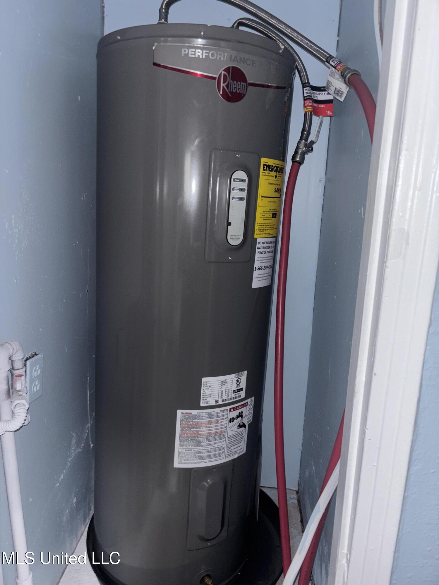 1564 Maria Drive Jackson, MS 39204 - Photo 11 of 11 New water heater