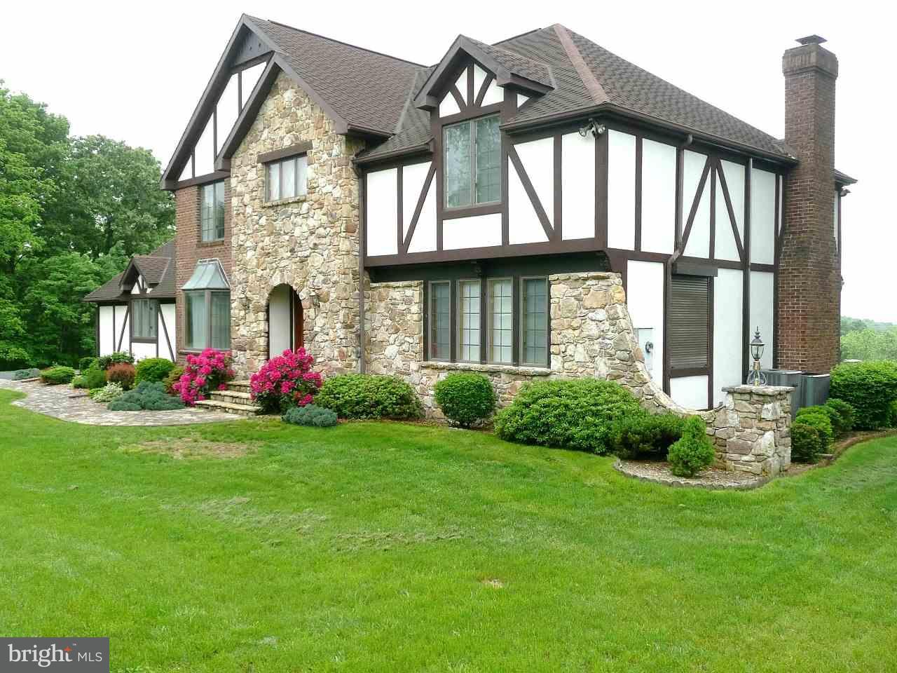 11 Hill Top Road Halifax, PA 17032 - Photo 1 of 25
