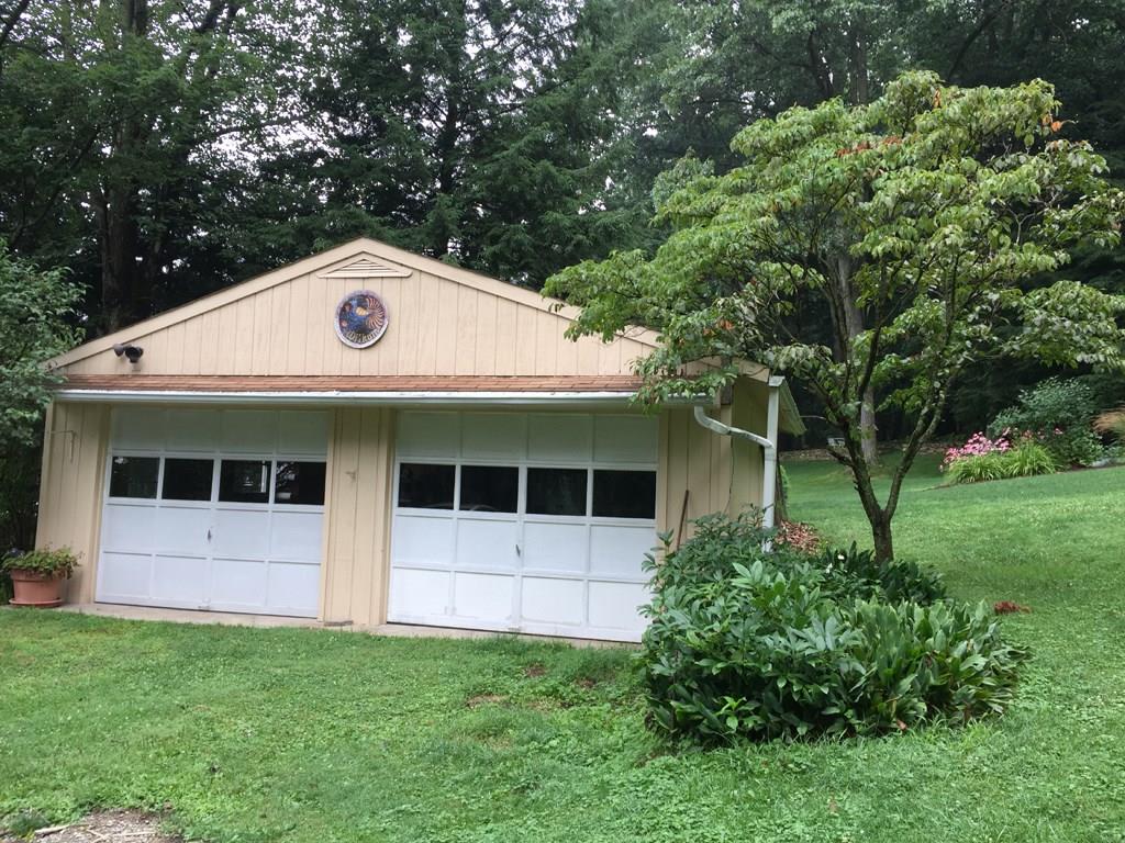 127 College Lodge Road Indiana, PA 15701 - Photo 19 of 22 Garage