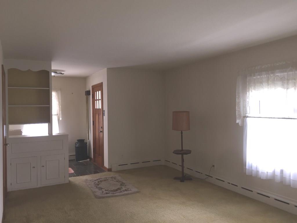 127 College Lodge Road Indiana, PA 15701 - Photo 5 of 22 Interior
