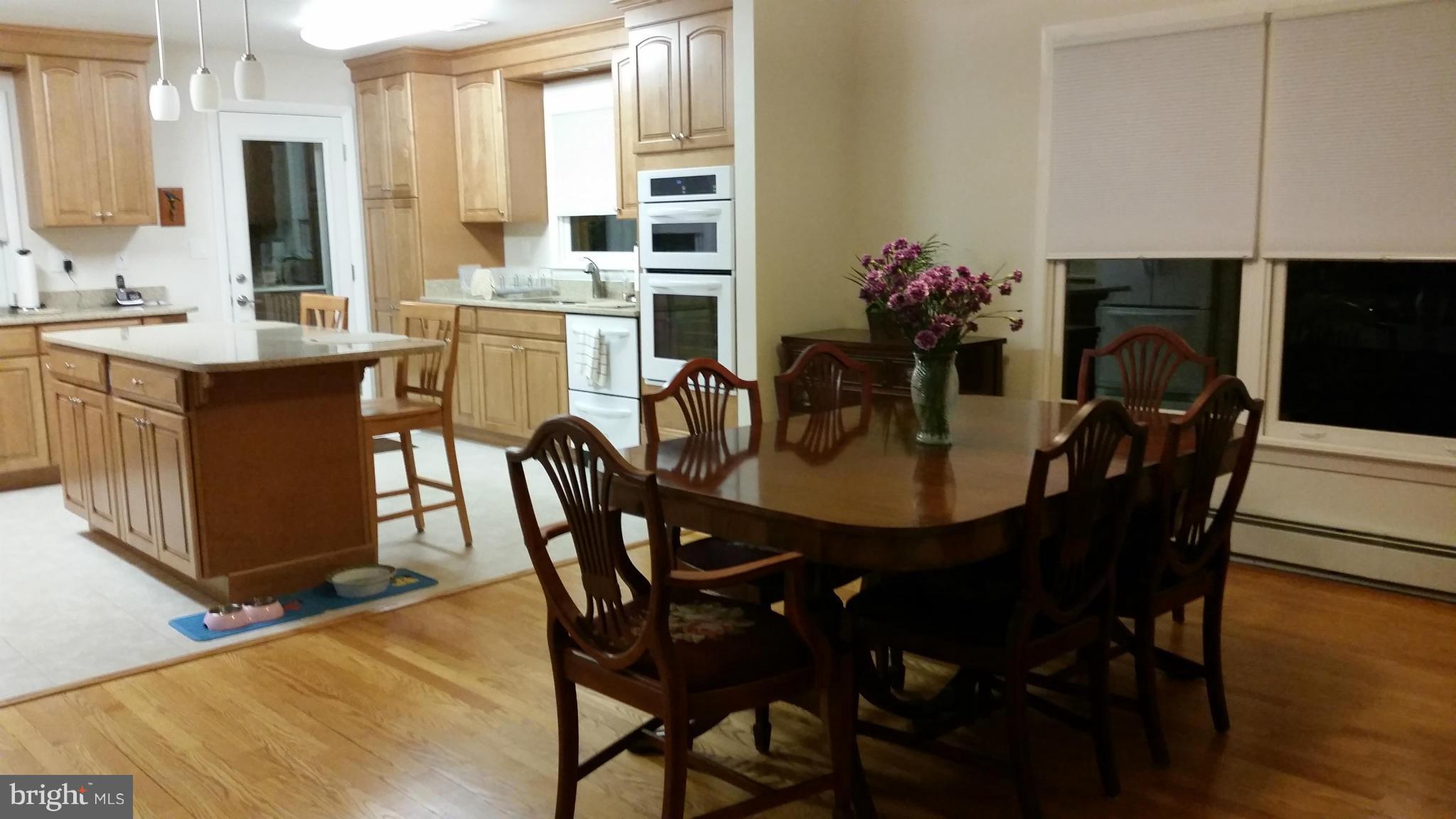 16107 York Road Sparks, MD 21152 - Photo 15 of 23 Dining Room
