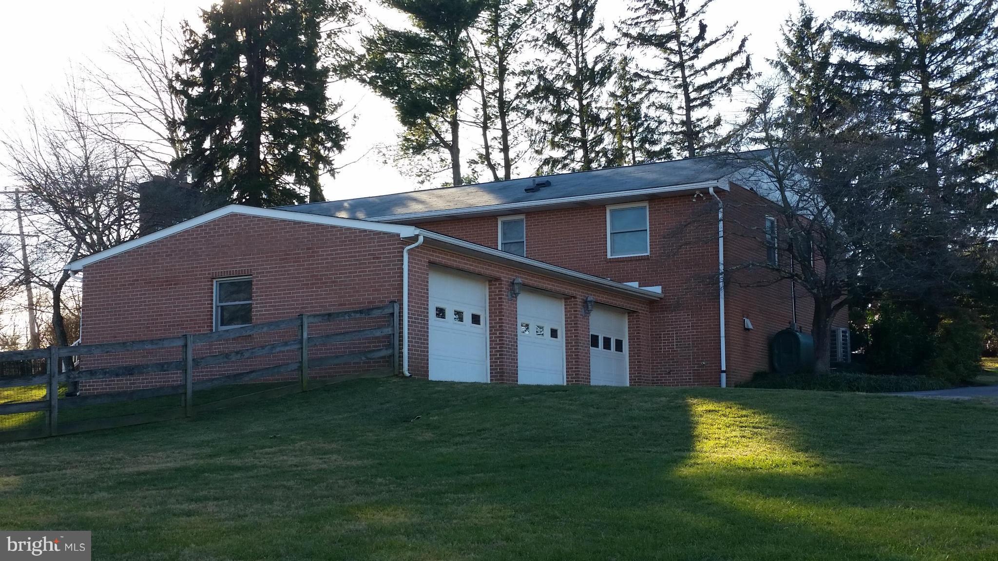 16107 York Road Sparks, MD 21152 - Photo 3 of 23 Exterior (Rear)