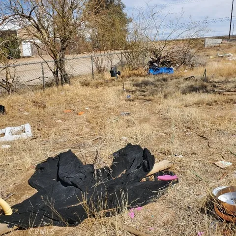 $45,000 | 843 Sky Place, Ridgecrest, CA 93555