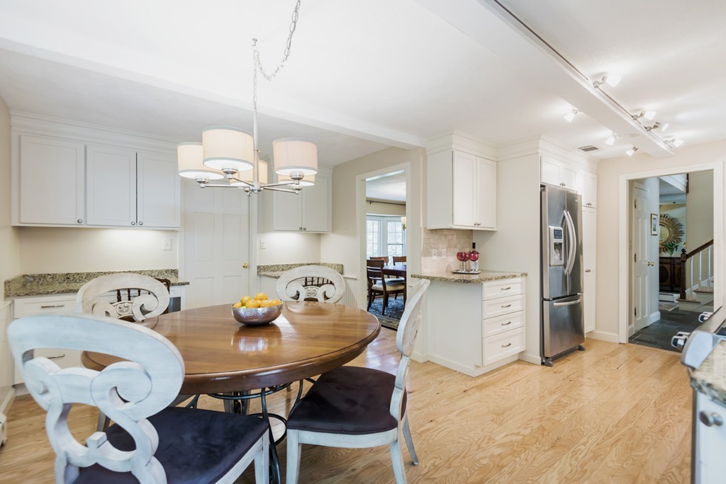 3 Yardley Road Andover, MA 01810 - Photo 8 of 30 Gallery Image 8