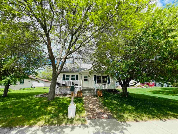 $144,900 | 609 Miner Avenue West, Ladysmith, WI 54848