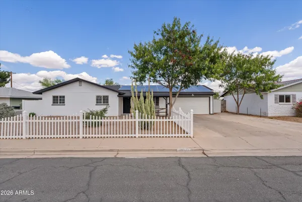 $550,000 | 2124 East 3rd Drive, Mesa, AZ 85204