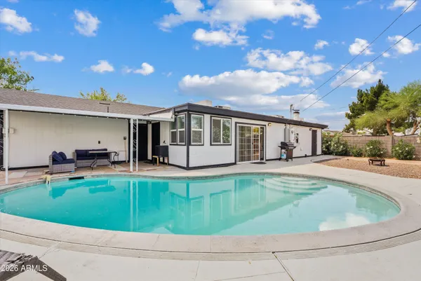 $550,000 | 2124 East 3rd Drive, Mesa, AZ 85204