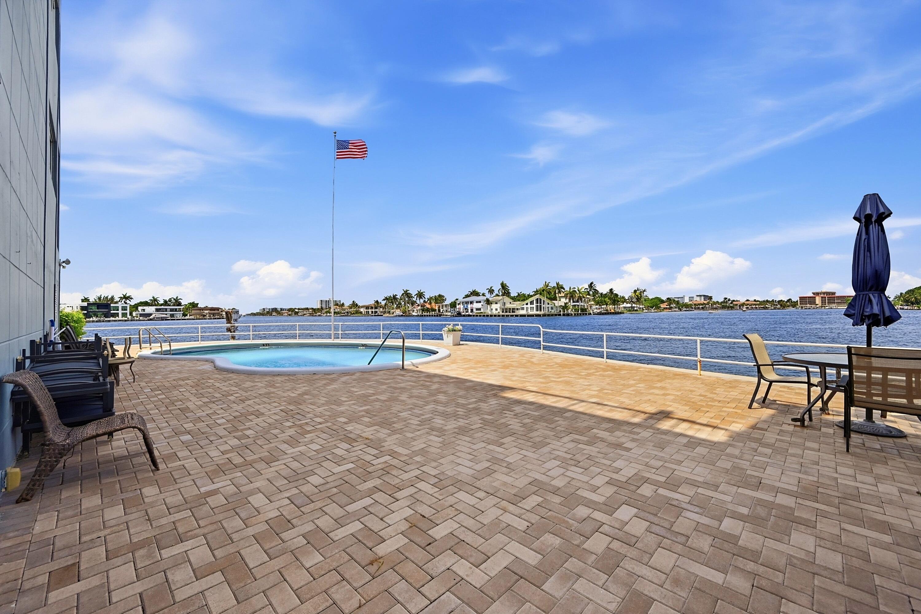 1201 South Riverside Drive, Unit 306 Pompano Beach, FL 33062 - Photo 27 of 53 24_pool