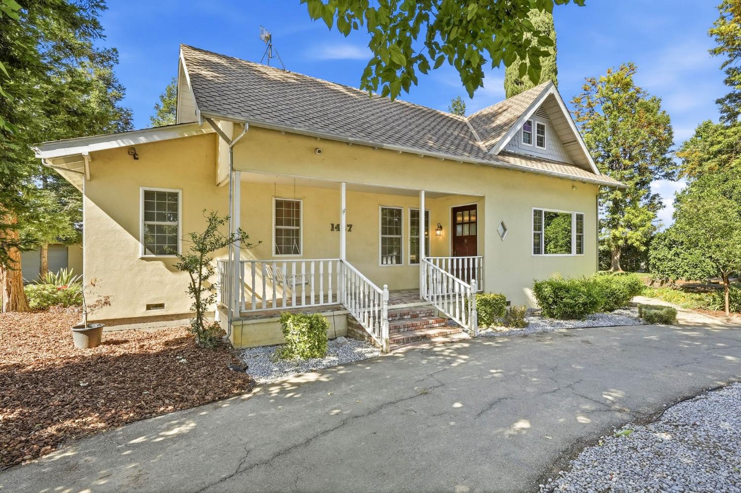 1487 Smith Road Yuba City, CA 95993 - Photo 2 of 58