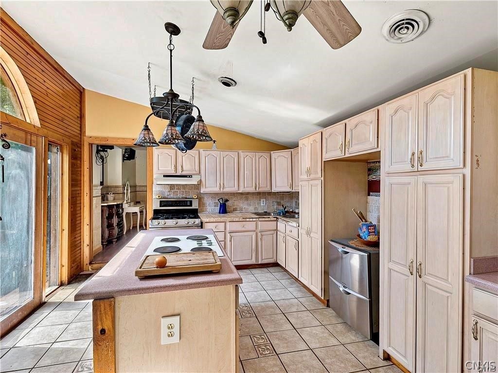 5535 Silver Street Road Fleming, NY 13021 - Photo 26 of 47
