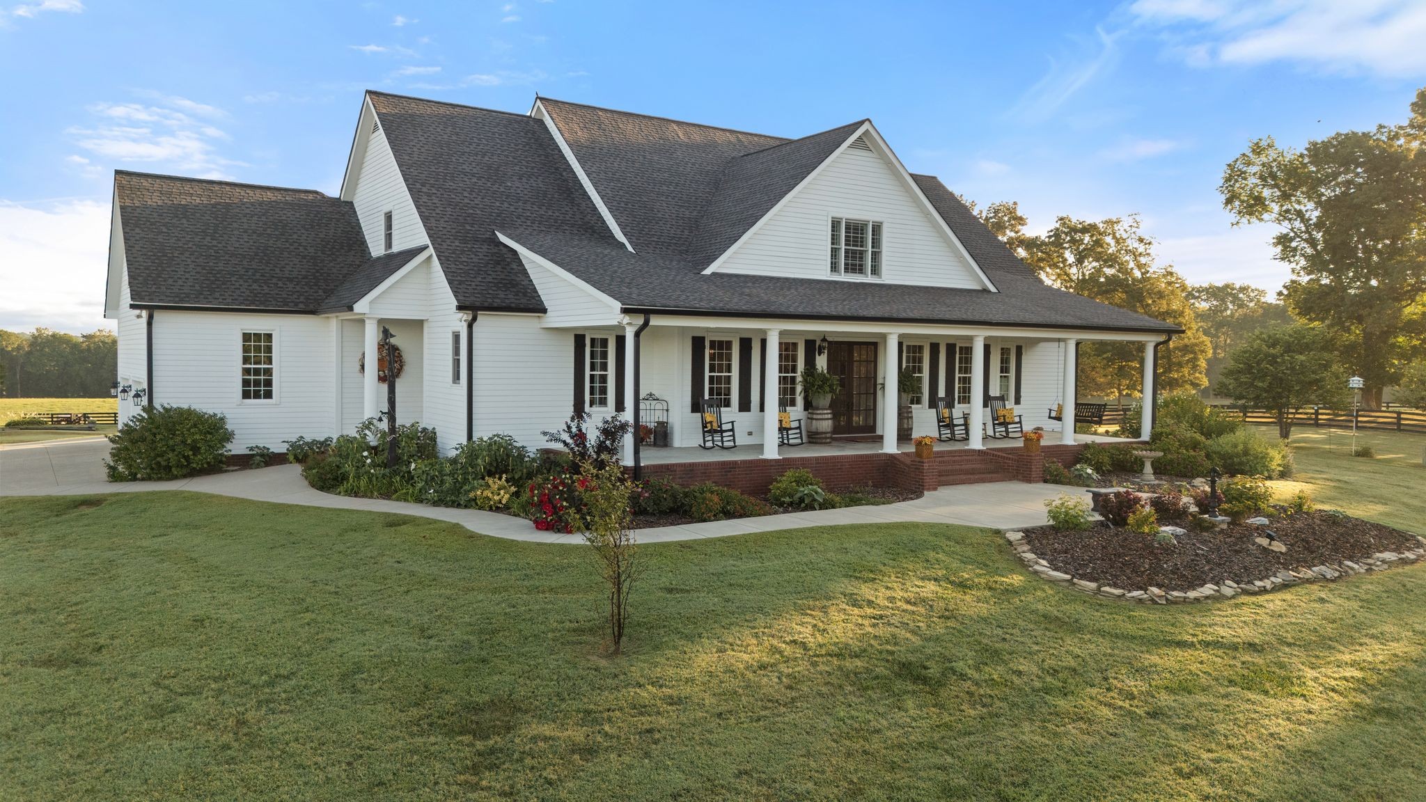 1421 Lawrence Lane Springfield, TN 37172 - Photo 10 of 43 a front view of a house with a yard